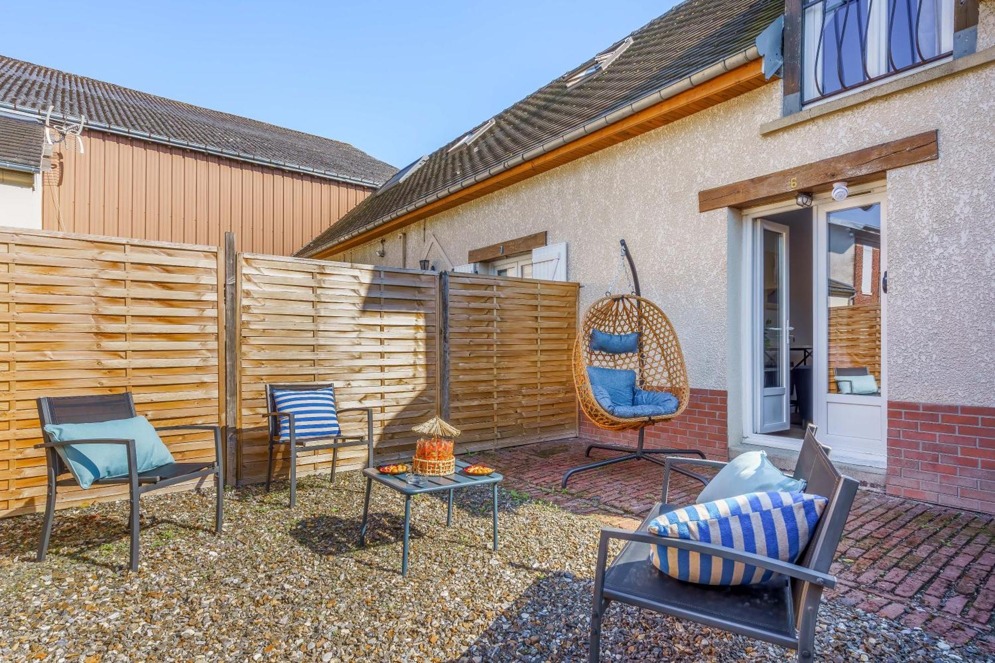 Maisonnette Bleu Horizon Avec Jardin - 2Min Gare - Serenito Homes Saint-Just-en-Chaussee 外观 照片